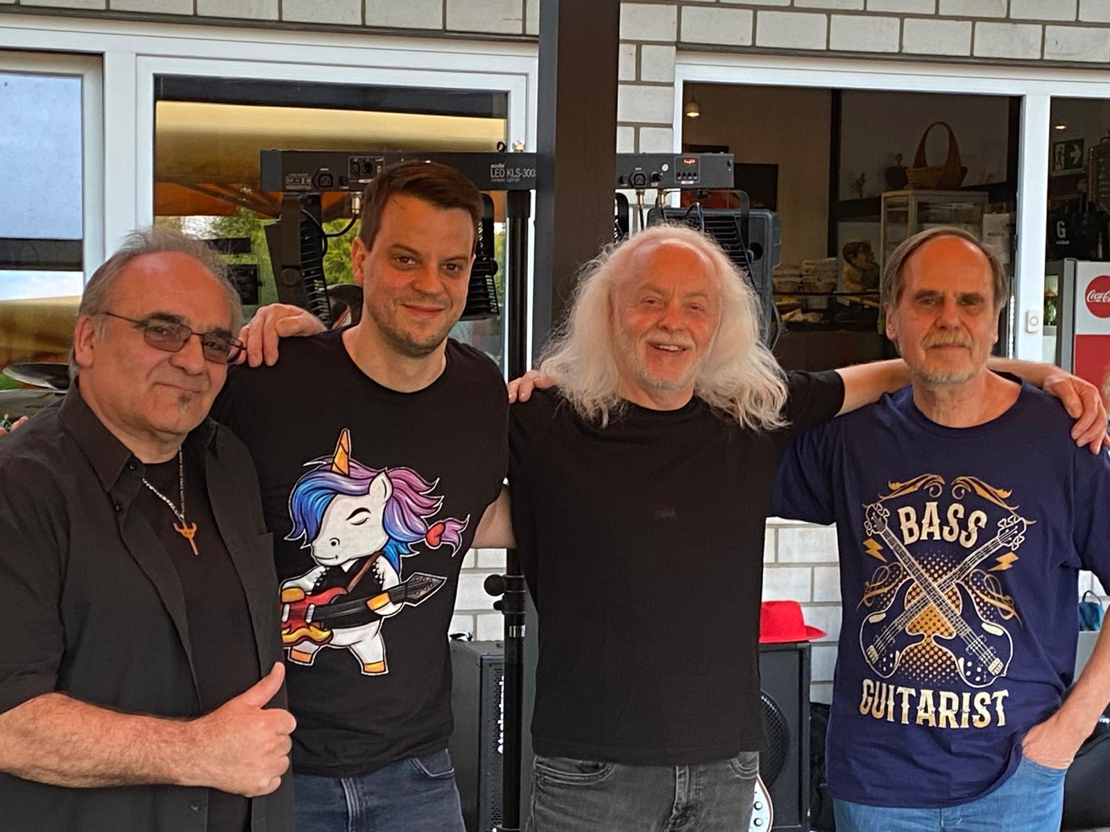 Foto der Band 'The Three Neander Tailors'